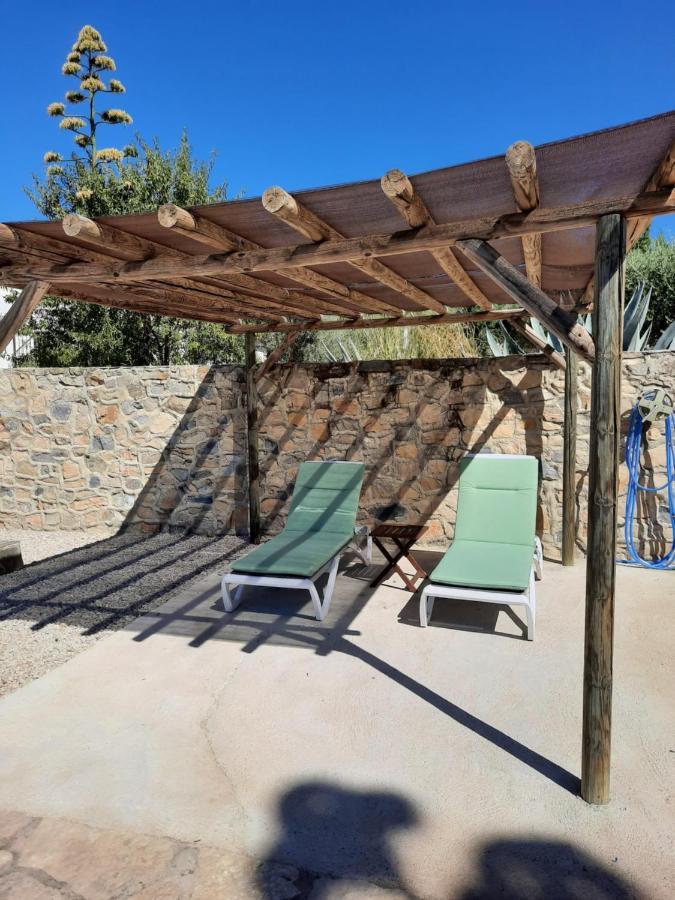 Hacienda La Buena Vida B&B En Appartementen Casita La Bruja Альгаринехо Экстерьер фото